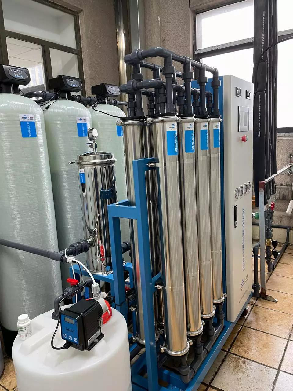 內(nèi)鏡室純水機(jī) 內(nèi)鏡室純水機(jī)